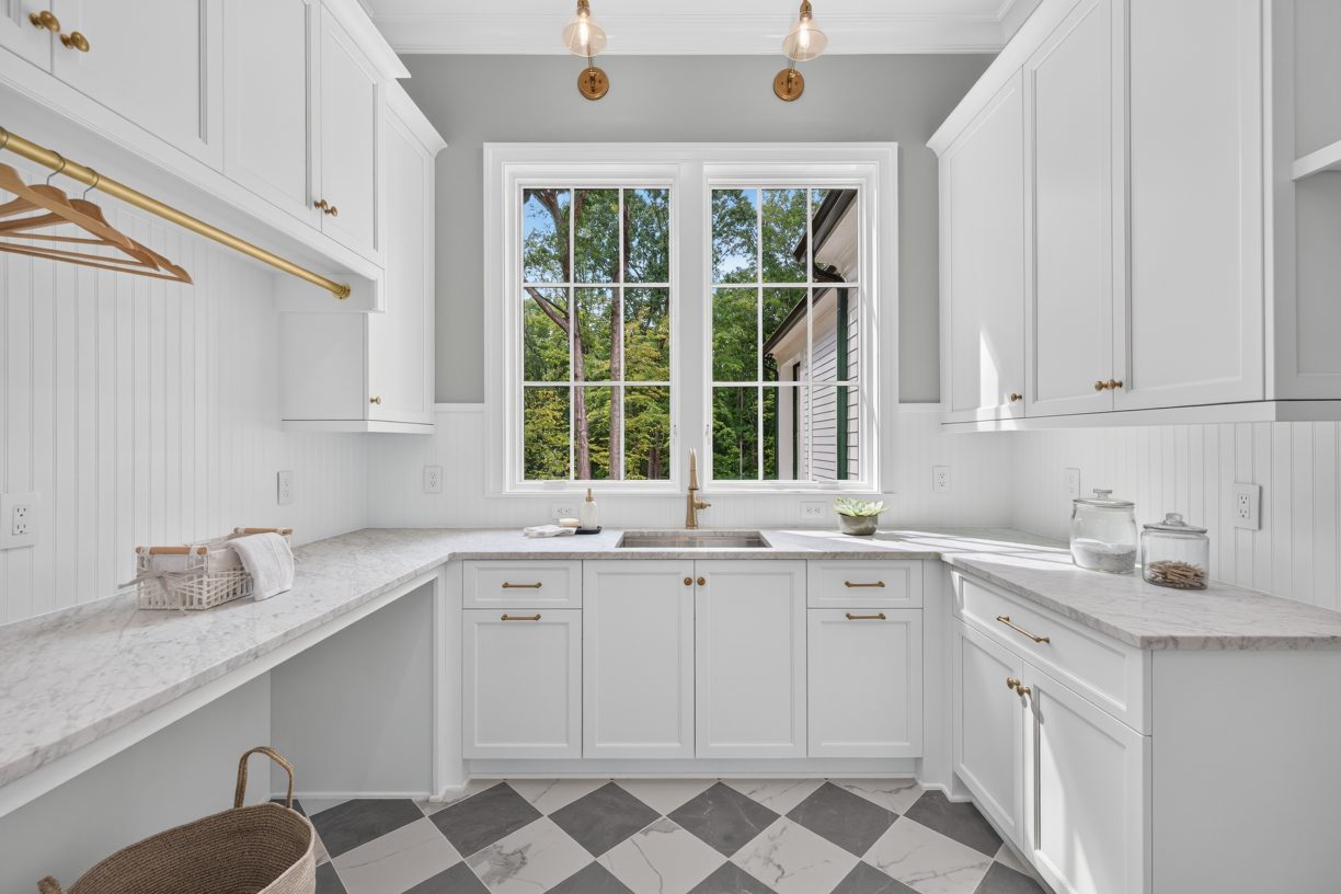 laundry room - Sanctuary Falls Drive
